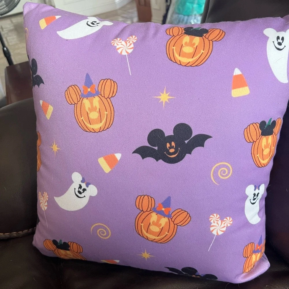 Halloween Pillow. Disney inspired from an Etsy creator